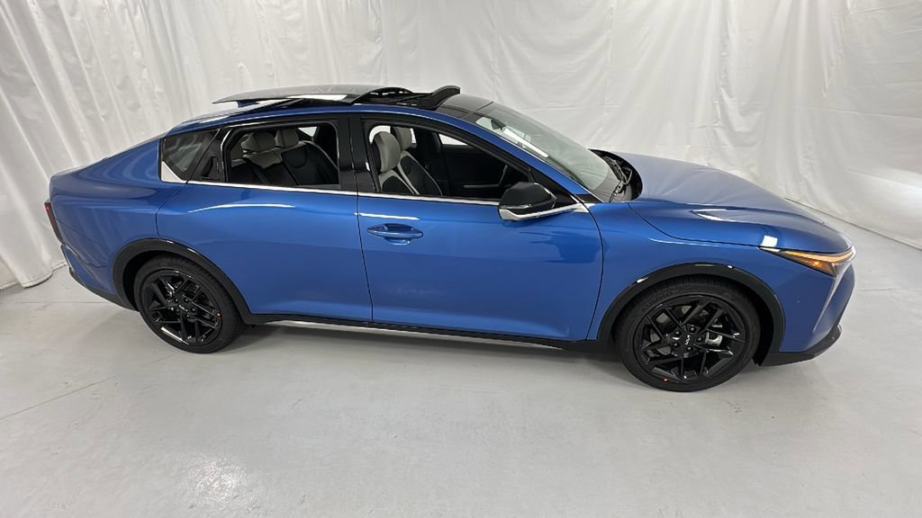 New 2025 Kia K4 GT-Line Turbo image 2