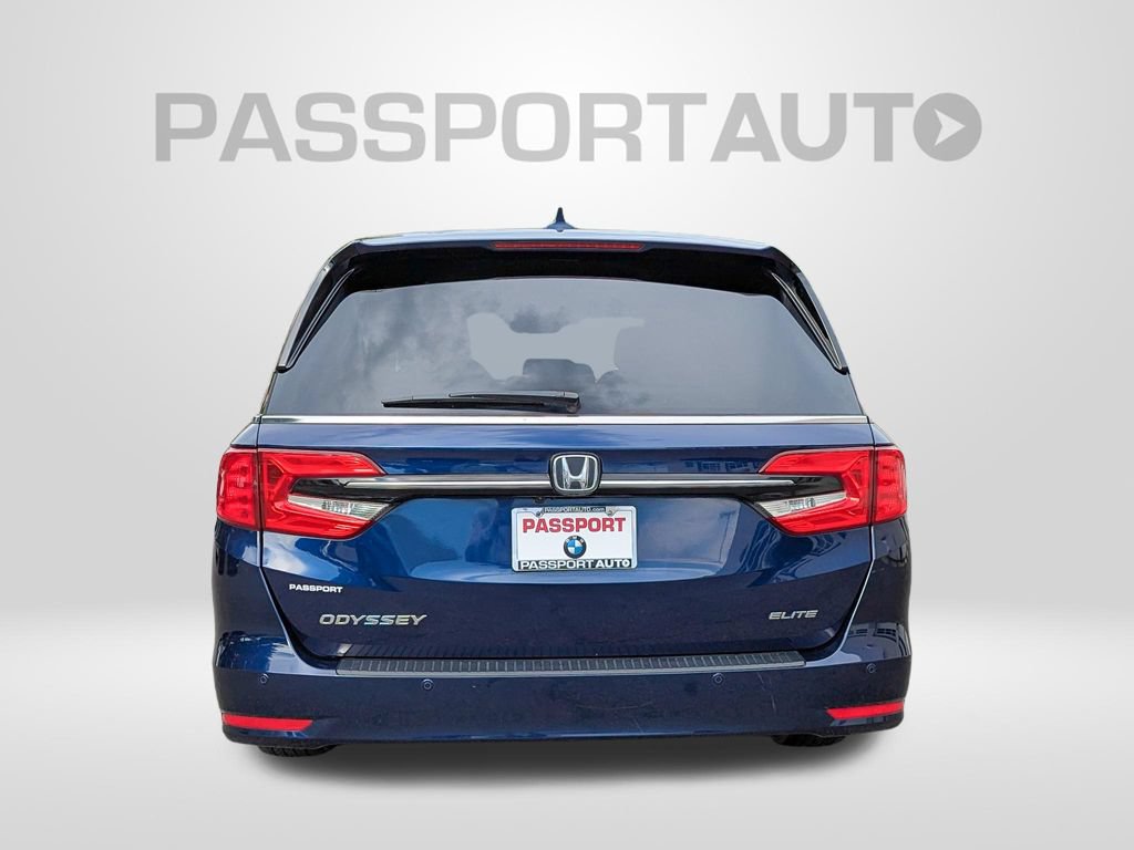 Used 2023 Honda Odyssey Elite image 6