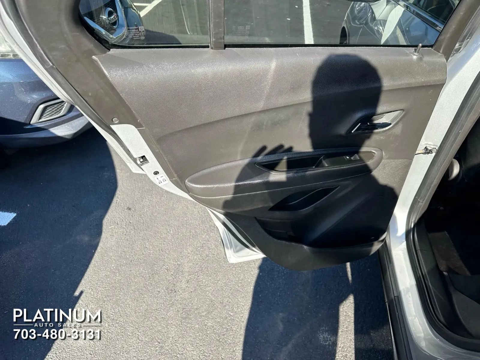 Used 2019 Chevrolet Trax LT w/ LT Convenience Package image 17