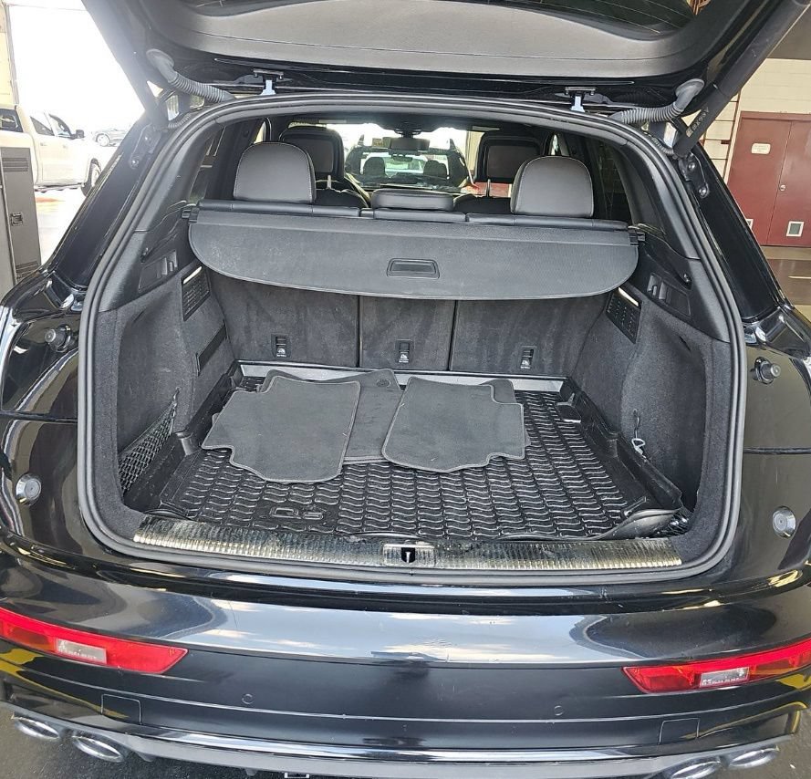 Used 2021 Audi SQ5 Prestige w/ Prestige Package AWD/4WD image 8
