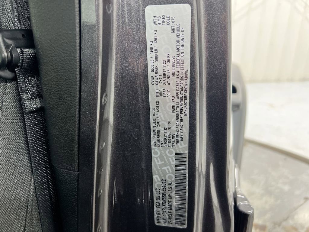 Used 2025 Jeep Wrangler Unlimited Sport AWD/4WD image 27