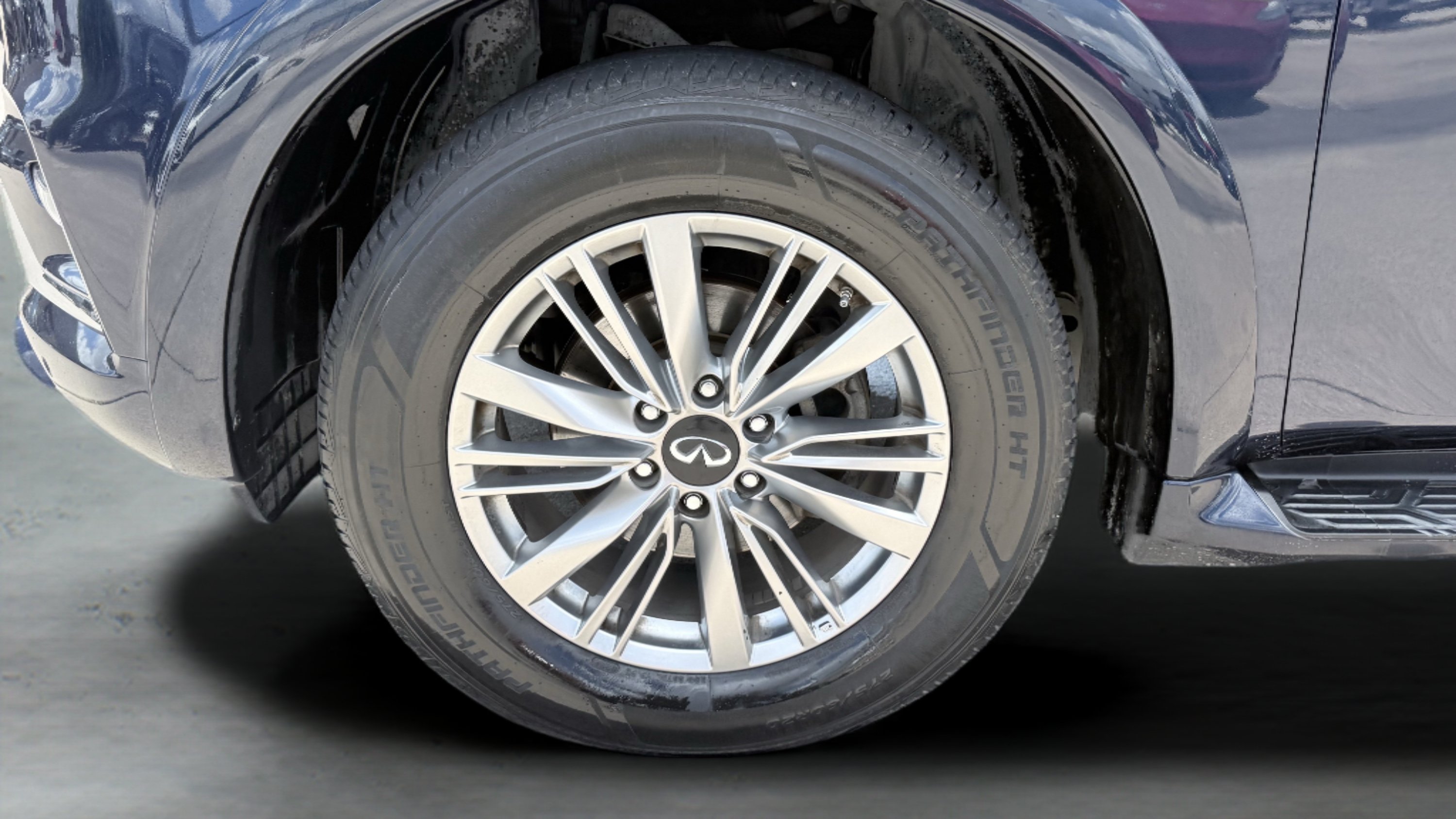Used 2020 INFINITI QX80 Luxe w/ Proassist Package RWD image 13