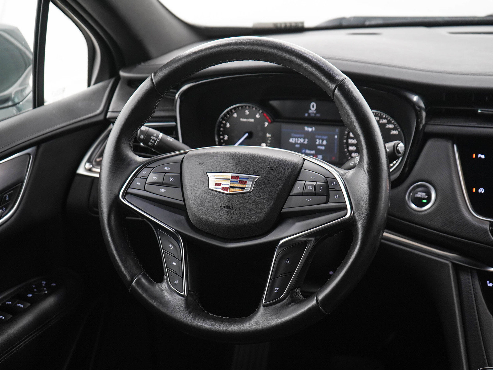 Used 2022 Cadillac XT5 Luxury AWD/4WD image 14
