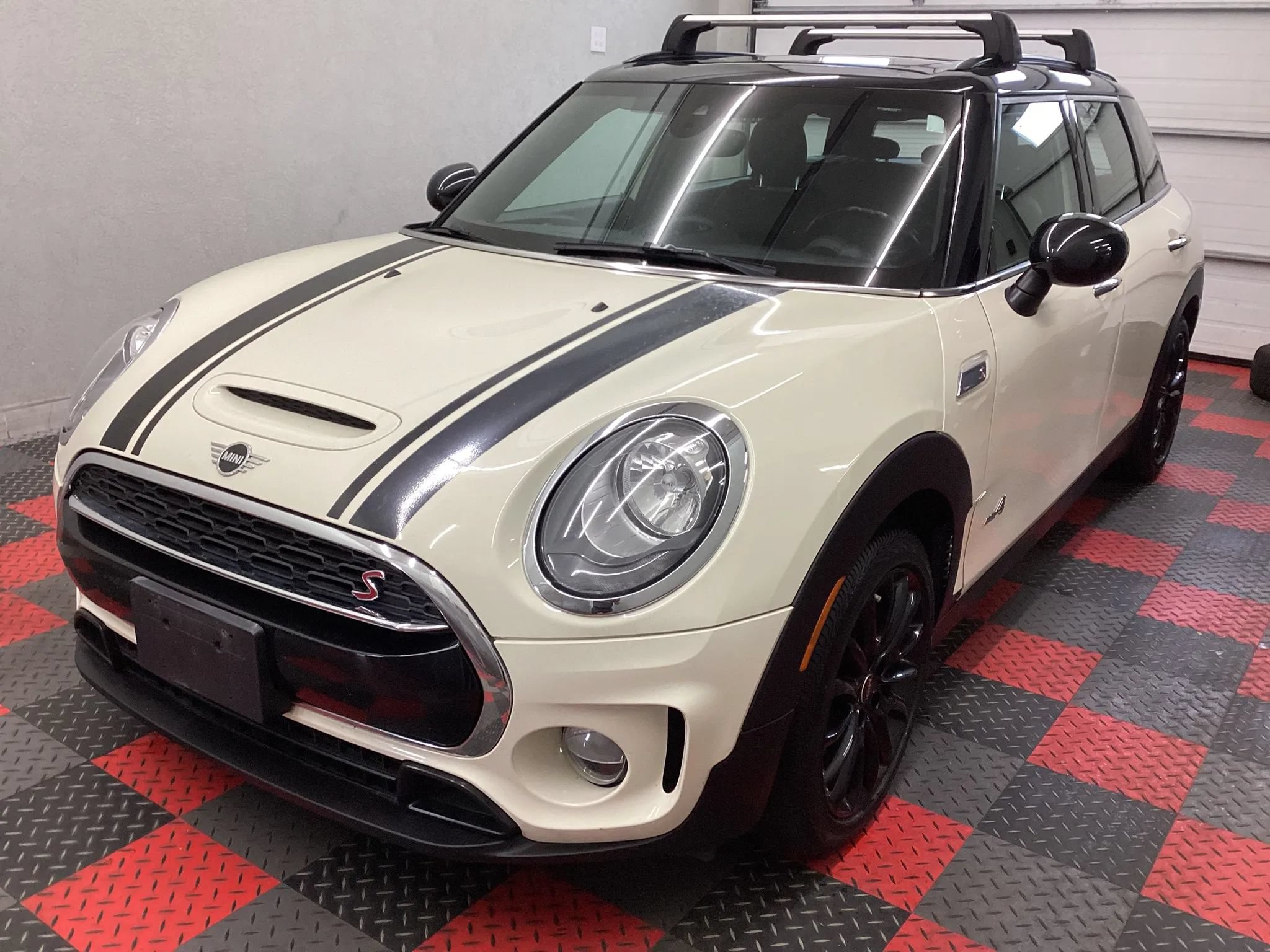 Used 2019 MINI Cooper Clubman S AWD/4WD image 1