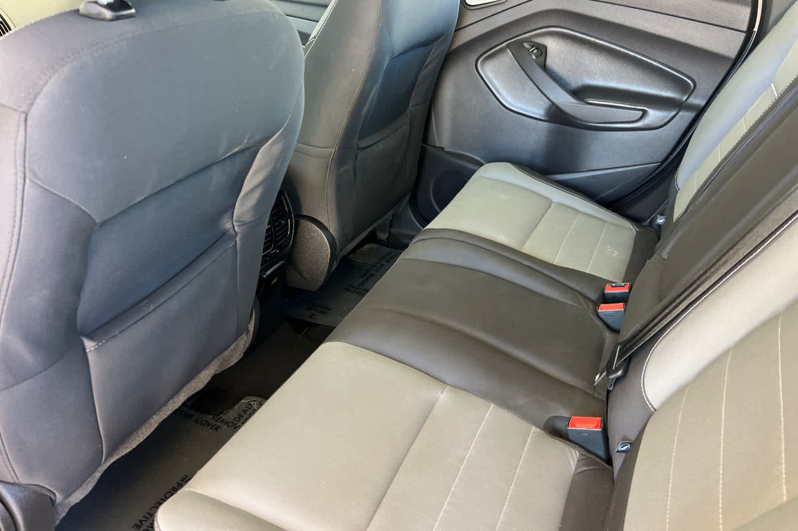 Used 2015 Ford C-MAX SE FWD image 4