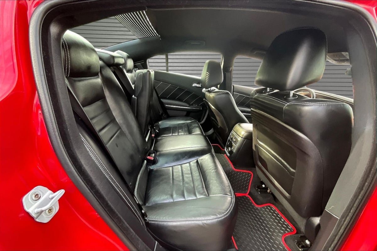 Used 2012 Dodge Charger R/T RWD image 24