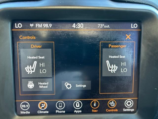 Used 2020 Jeep Renegade Limited w/ UConnect 8.4 Nav Group AWD/4WD image 26
