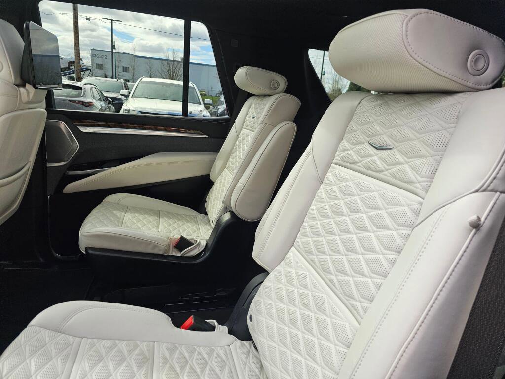 Certified 2025 Cadillac Escalade Sport Platinum image 21