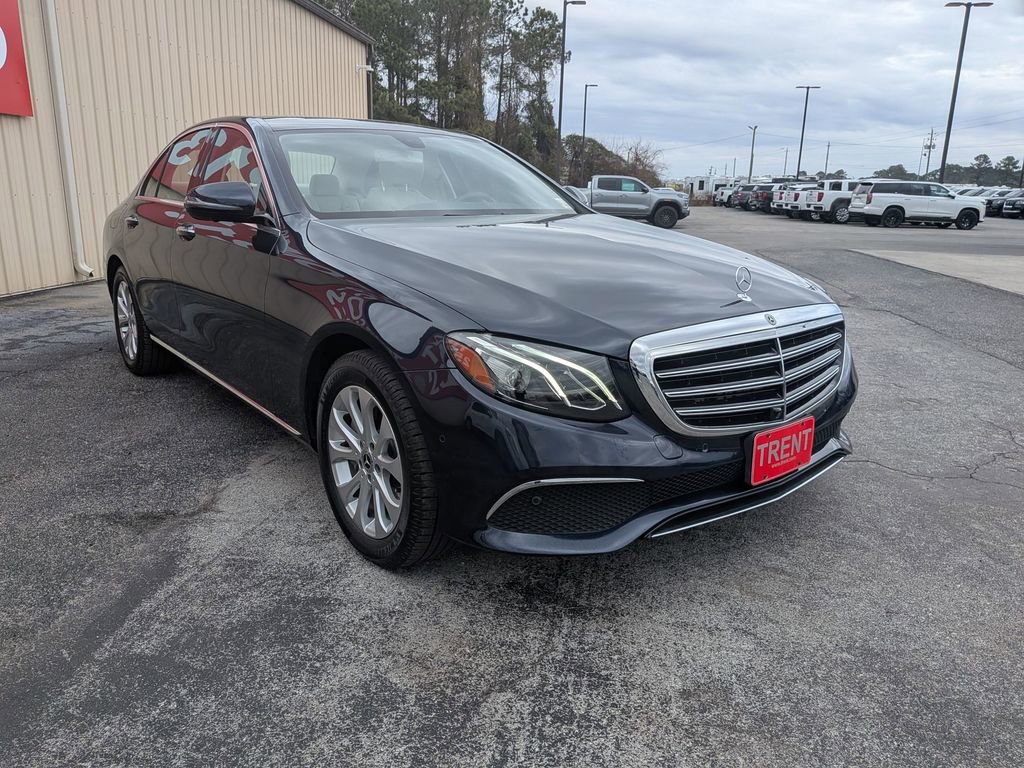 Used 2020 Mercedes-Benz E 350 4MATIC Sedan image 7