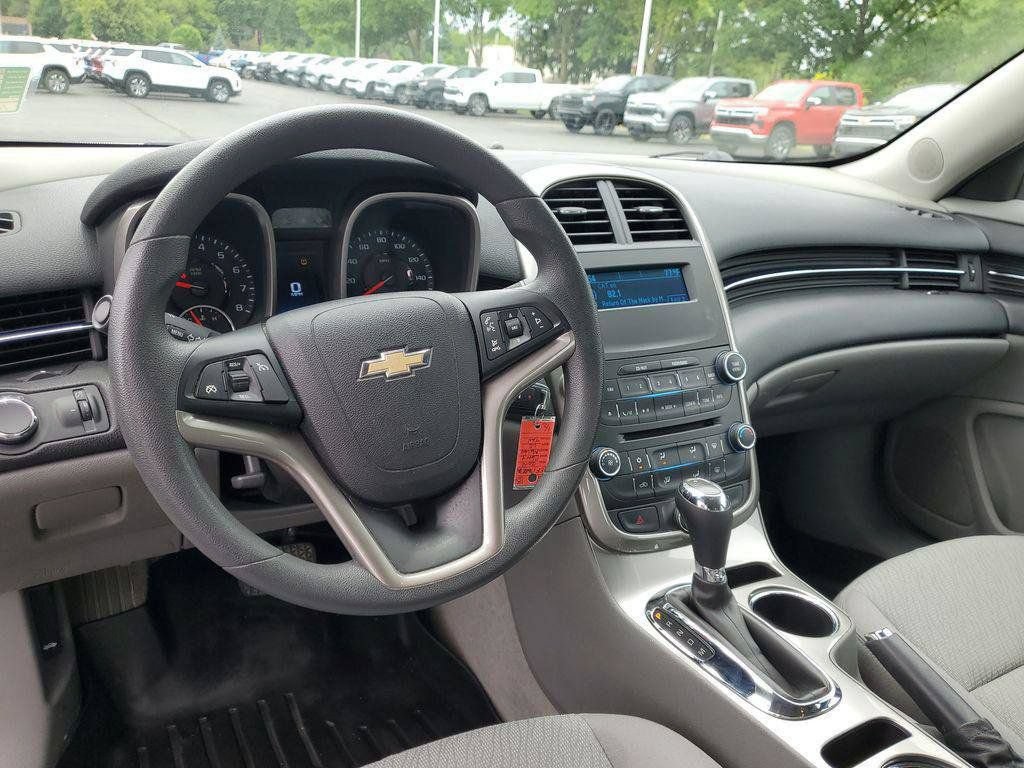 Used 2014 Chevrolet Malibu LS w/ Protection Package FWD image 7