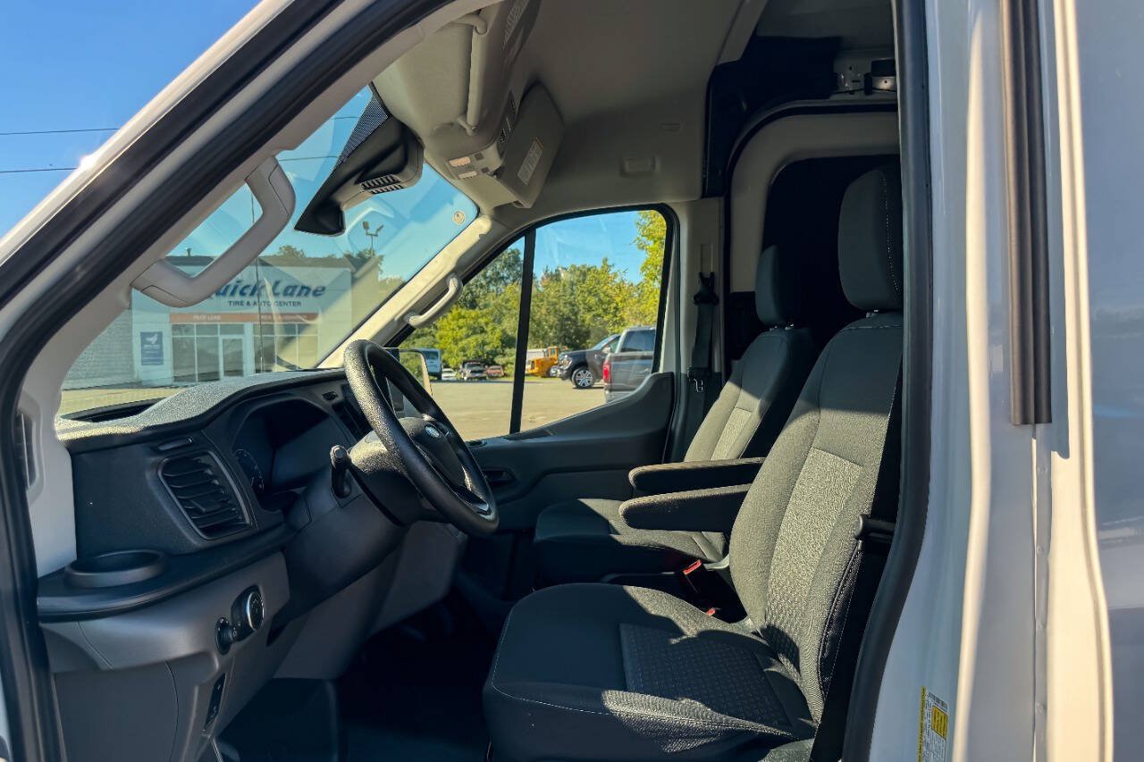 Used 2023 Ford E-Transit Medium Roof w/ Load Area Protection Package RWD image 15