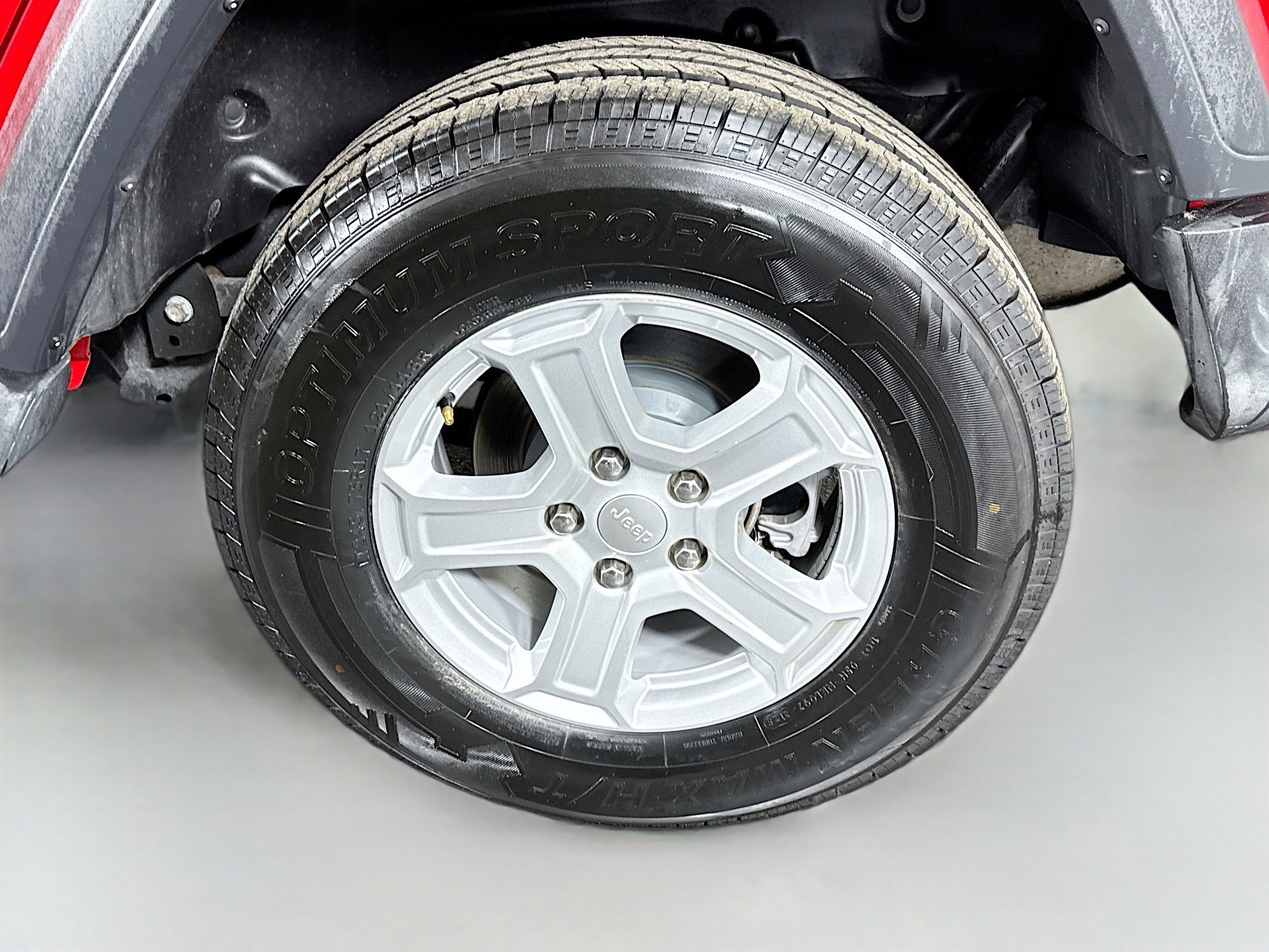 Used 2018 Jeep Wrangler Unlimited Sport S image 36