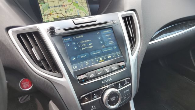 Used 2018 Acura TLX w/ Technology Package FWD image 15