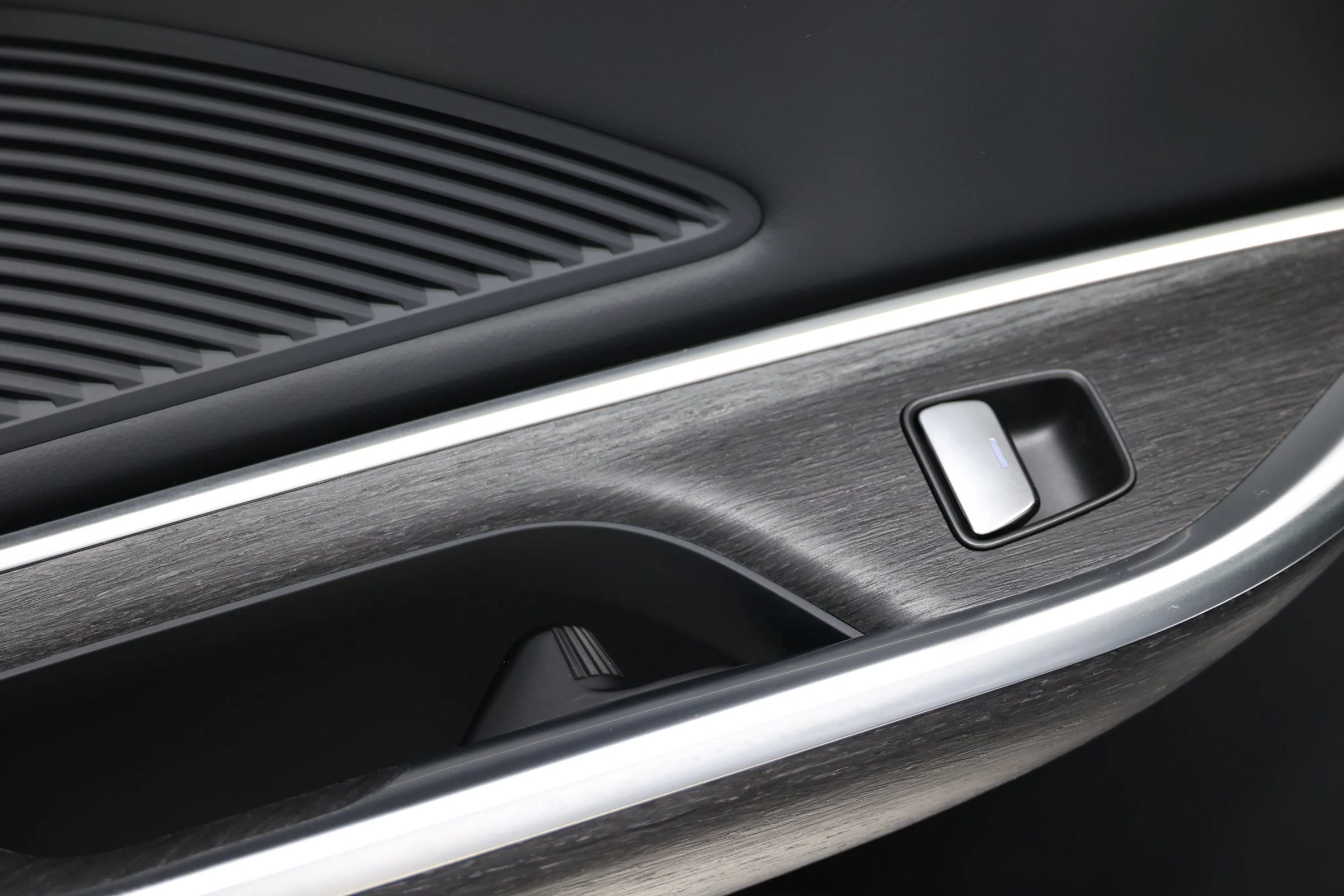 Used 2024 Lucid Air Pure image 47