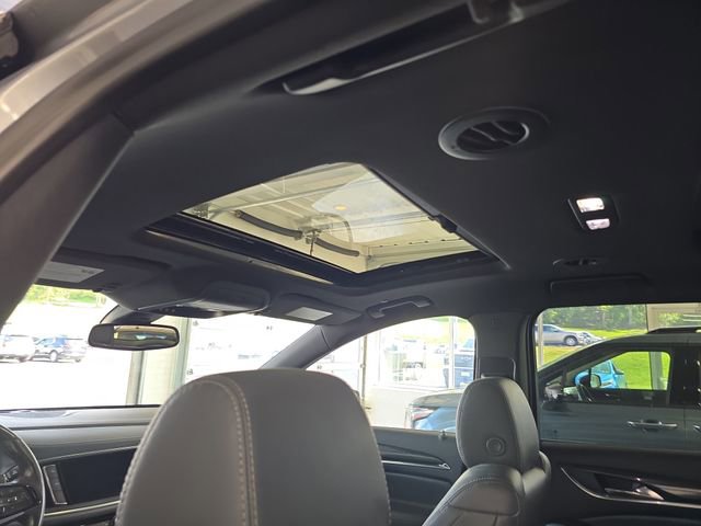 Used 2023 Buick Enclave Essence w/ Experience Buick Package AWD/4WD image 13