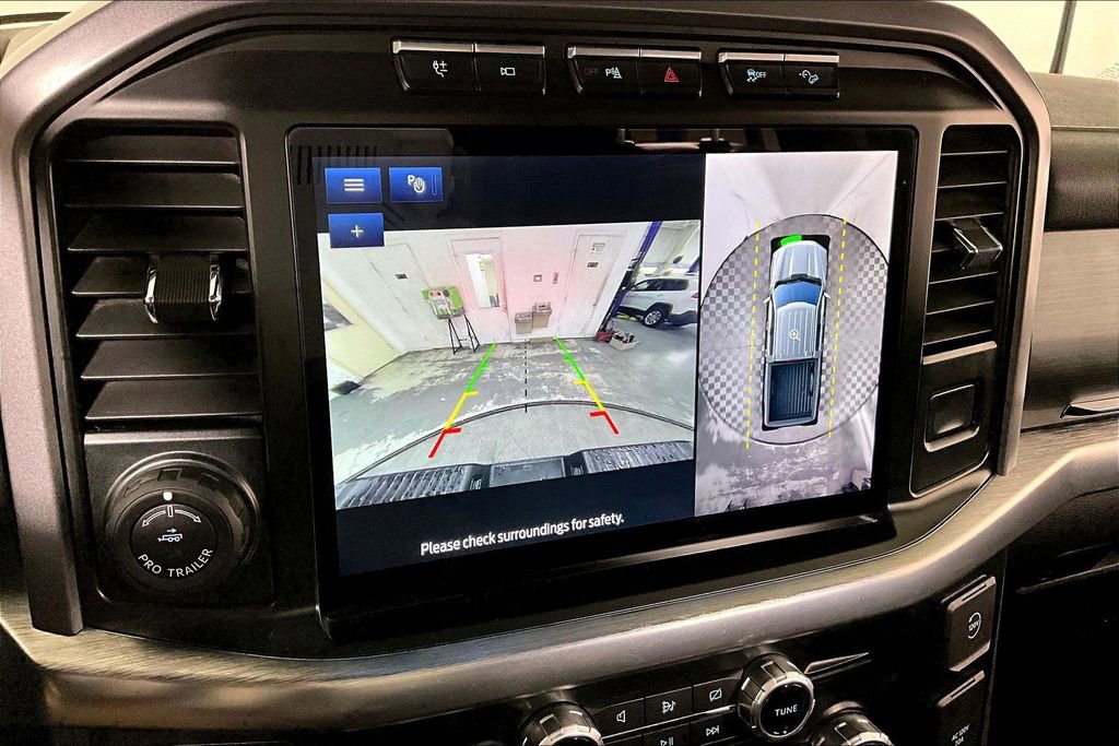 Used 2023 Ford F150 Lariat w/ Max Trailer Tow Package image 21