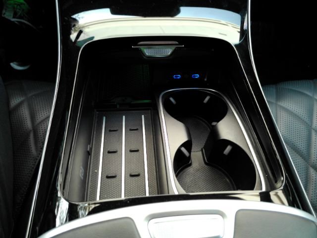 Used 2024 Mercedes-Benz S 580 4MATIC Sedan image 55