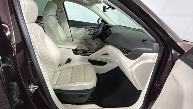 Used 2023 Buick Envision Avenir AWD/4WD image 30