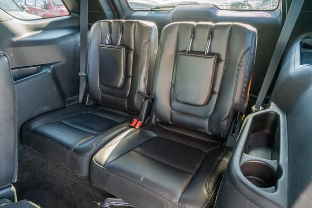 Used 2018 Ford Explorer XLT w/ Equipment Group 202A image 38