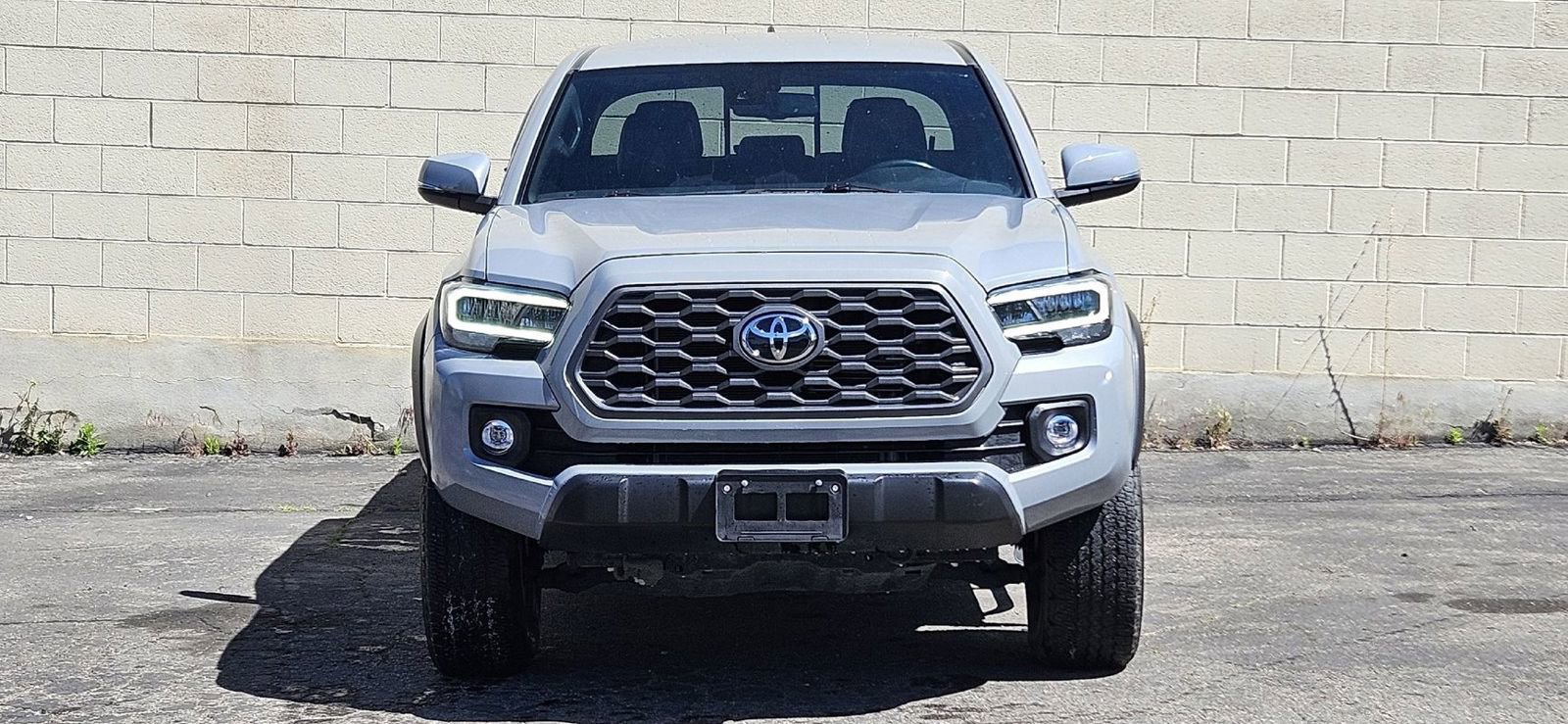 Used 2020 Toyota Tacoma TRD Off-Road w/ Technology Package AWD/4WD image 8
