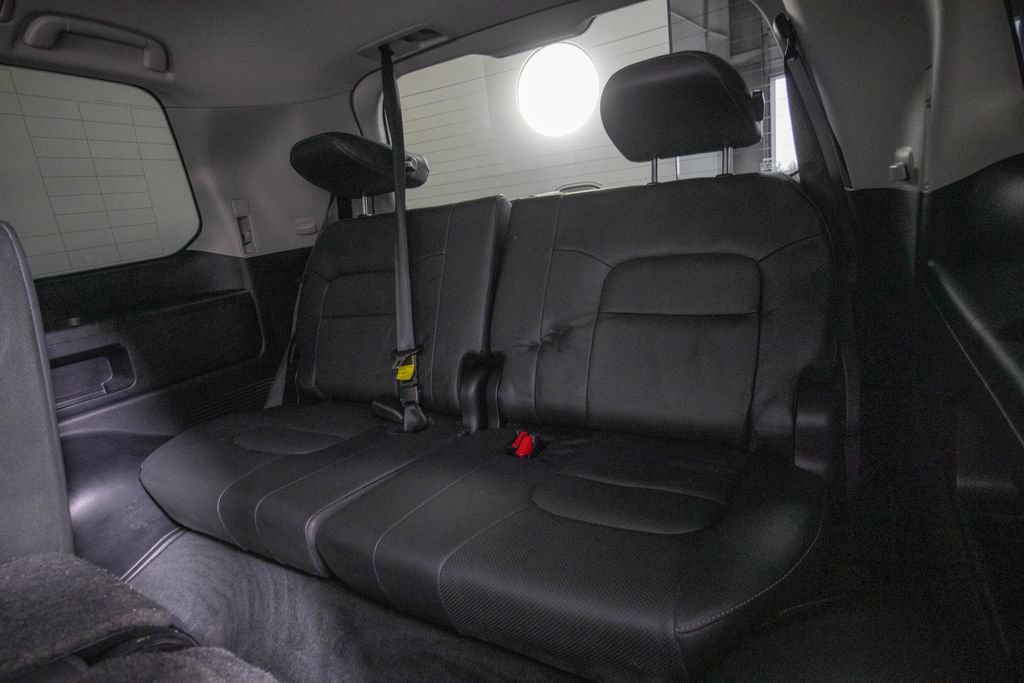 Used 2019 Toyota Land Cruiser AWD/4WD image 13