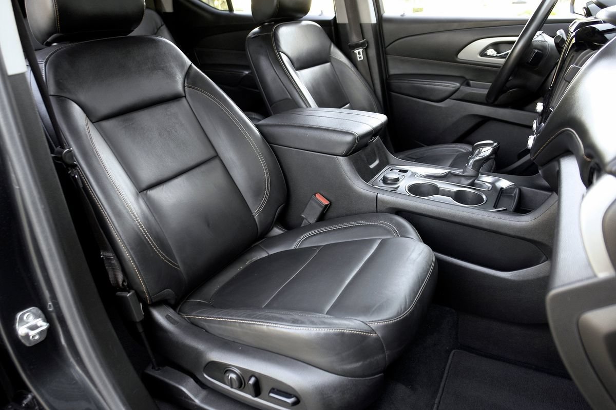 Used 2021 Chevrolet Traverse LT AWD/4WD image 8