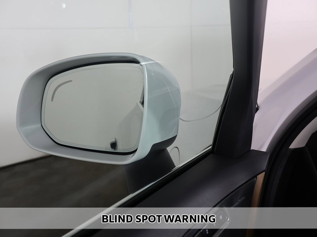 Used 2024 Volvo XC90 T8 Plus w/ Protection Package Premier image 7