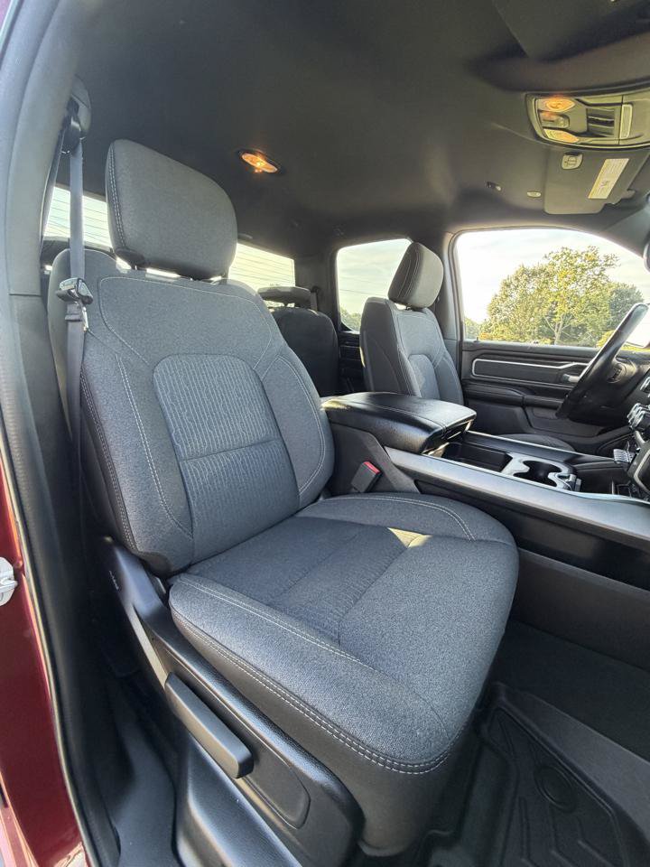 Used 2019 RAM 1500 Big Horn AWD/4WD image 45