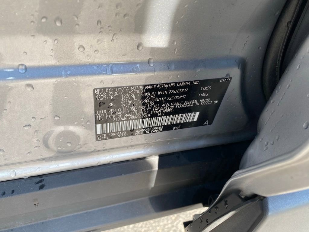 Used 2024 Toyota RAV4 XLE image 16