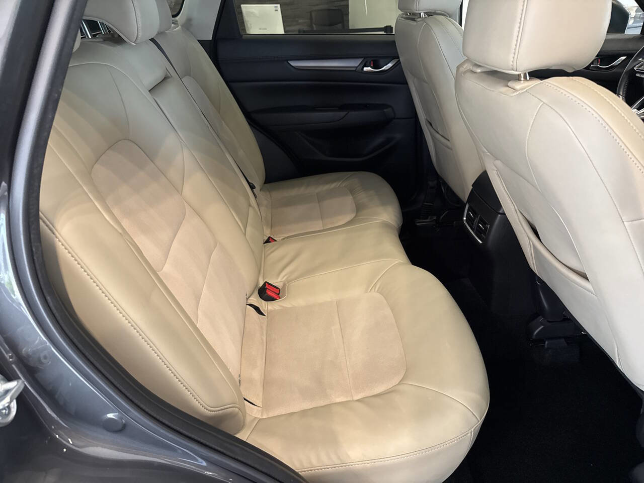 Used 2017 MAZDA CX-5 Touring w/ Preferred Equipment Package FWD image 40