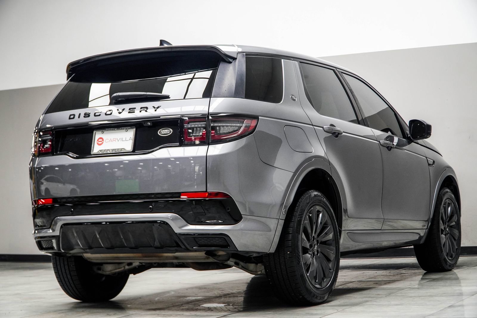 Used 2021 Land Rover Discovery Sport S R-Dynamic image 12