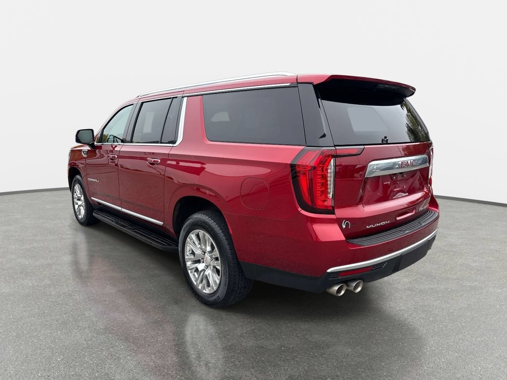 Used 2023 GMC Yukon XL Denali AWD/4WD image 5