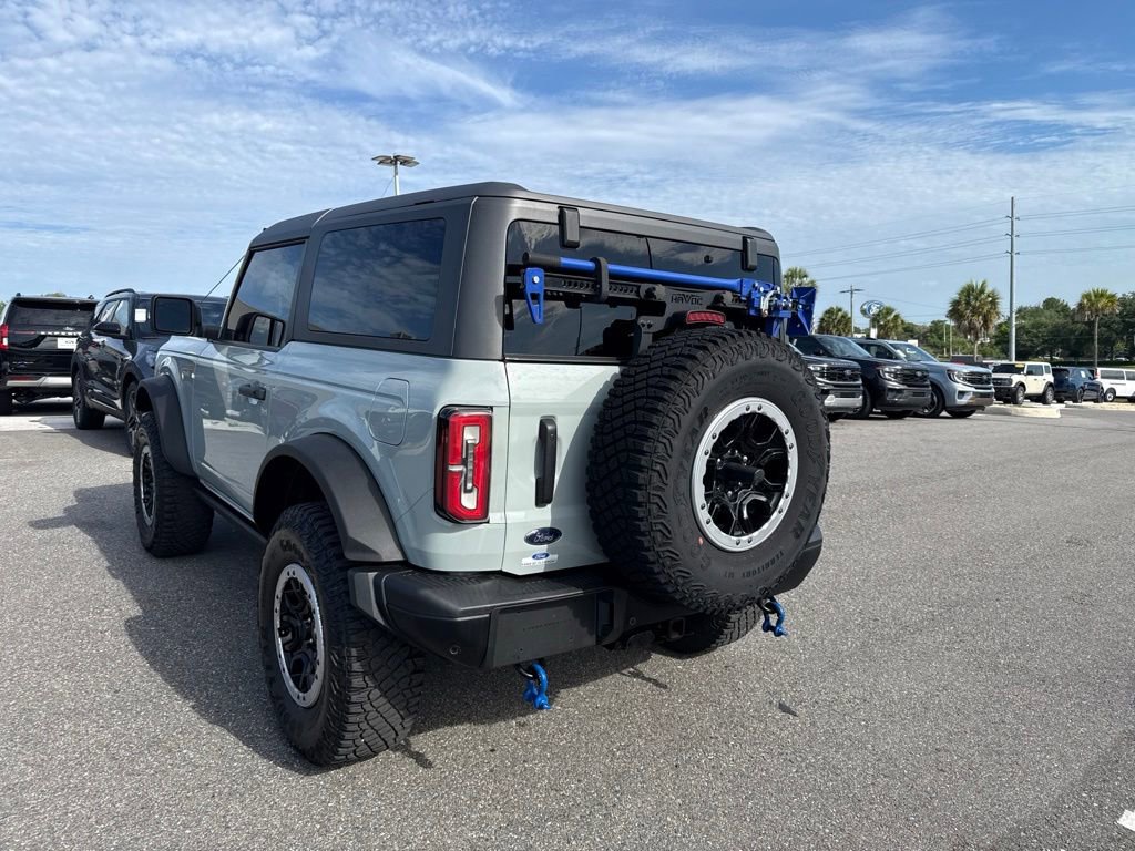 Used 2023 Ford Bronco Badlands w/ Sasquatch Package AWD/4WD image 3