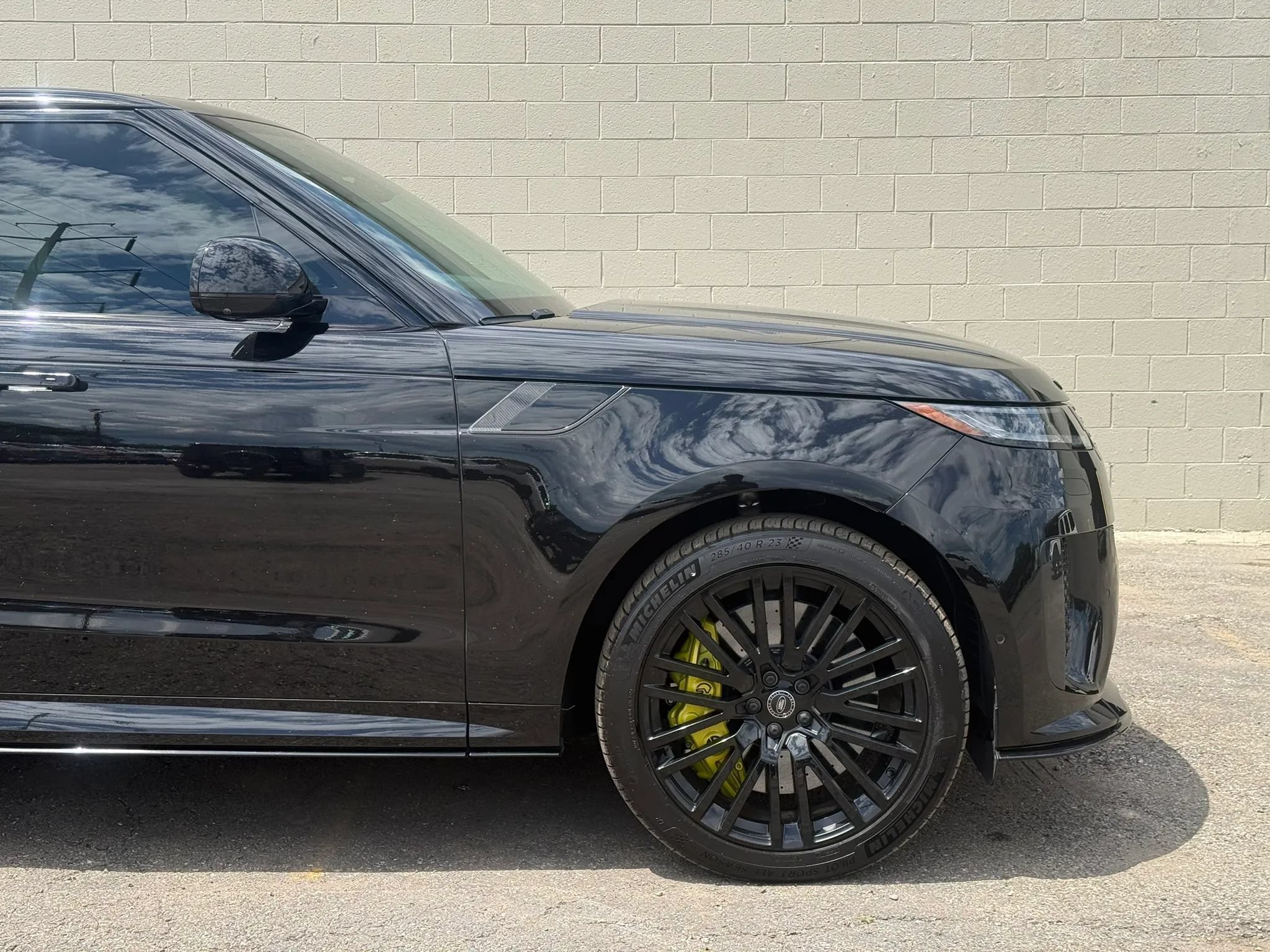 Used 2024 Land Rover Range Rover Sport AWD/4WD image 19