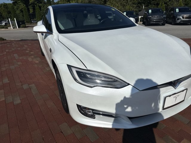 Used 2019 Tesla Model S Long Range AWD/4WD image 20