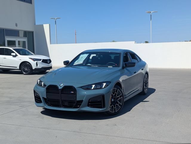 New 2026 BMW M440i w/ Premium Package RWD image 3