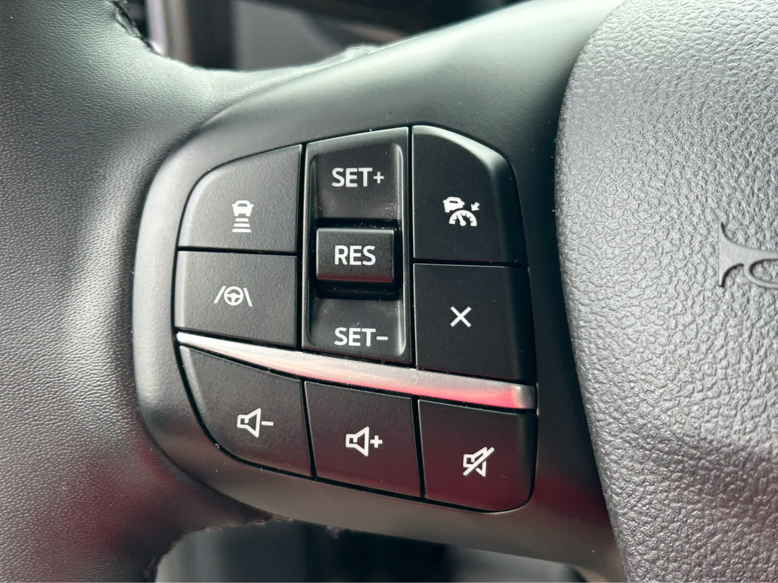 Used 2025 Ford Bronco Sport Outer Banks w/ Outer Banks Tech Package+ AWD/4WD image 32