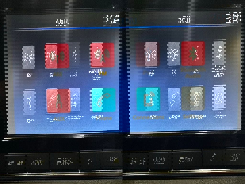 Used 2025 Nissan Sentra S image 27