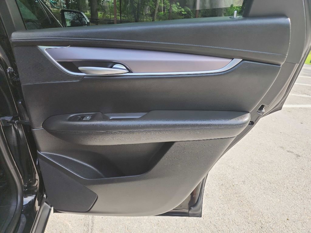 Used 2018 Cadillac XT5 Luxury AWD/4WD image 34