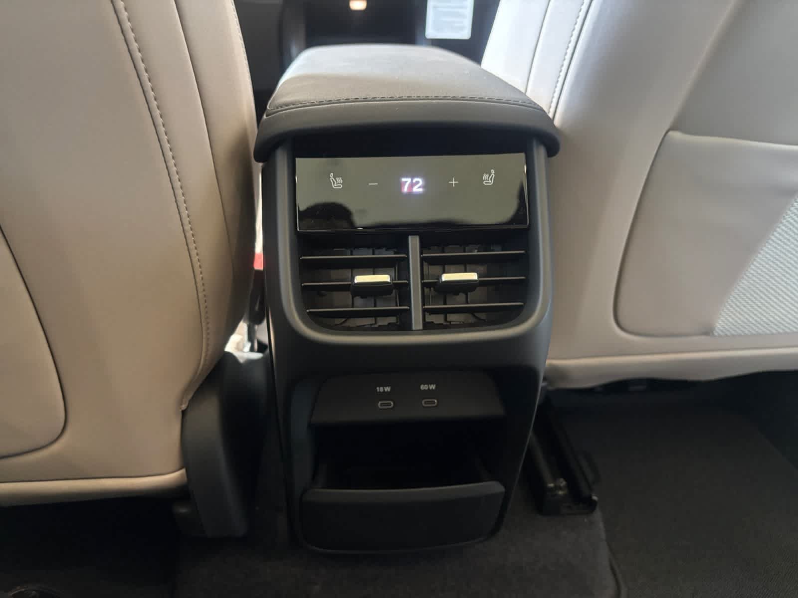 New 2027 Volvo EX60 Ultra AWD/4WD image 15