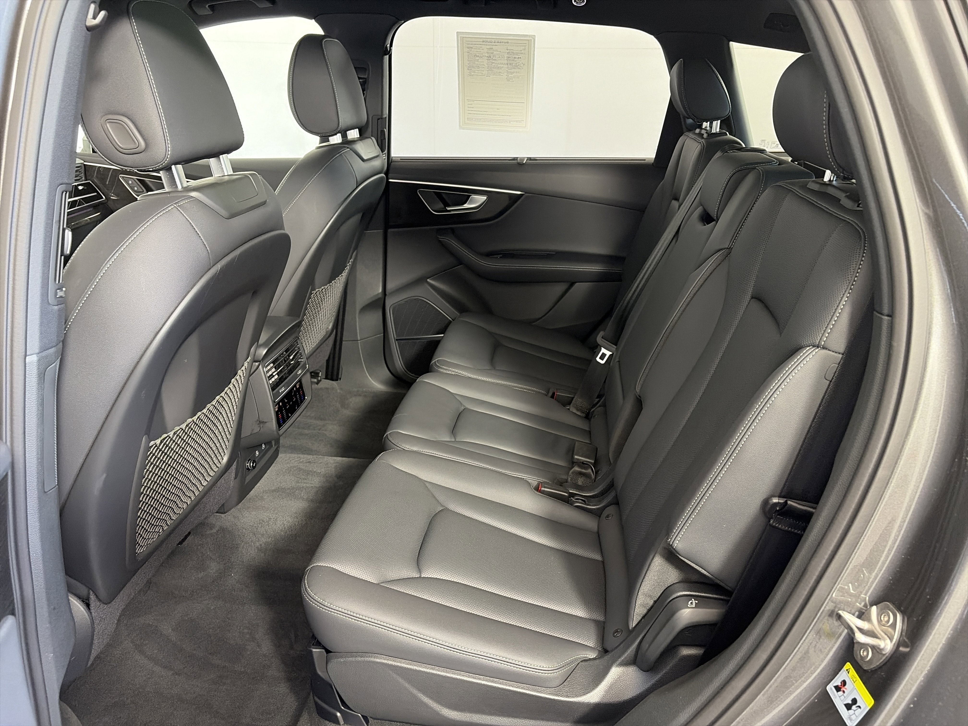 Used 2026 Audi Q7 3.0T Premium Plus w/ Premium Plus Package AWD/4WD image 7