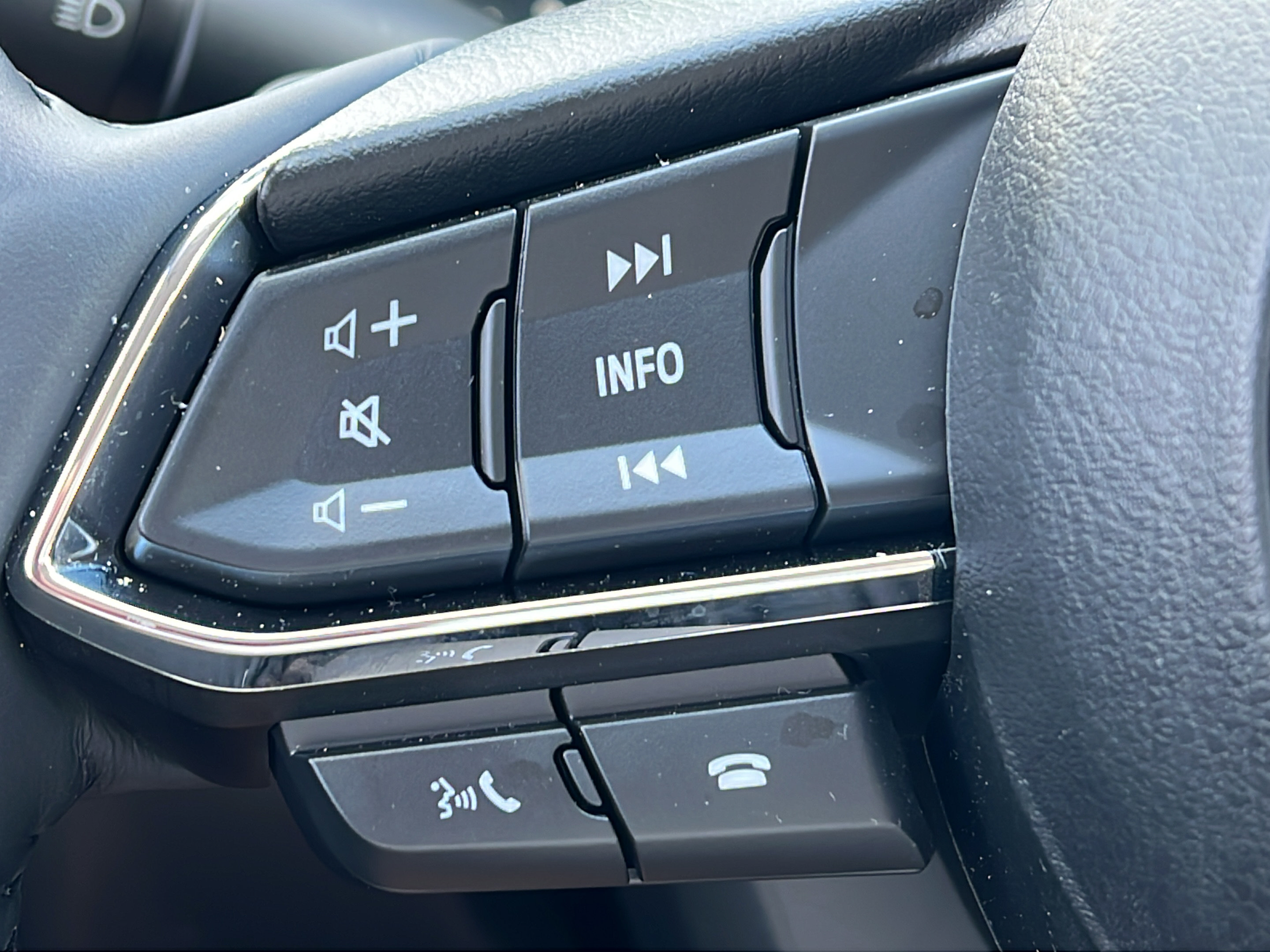Certified 2025 MAZDA CX-5 AWD 2.5 S w/ Premium Plus Pkg image 24