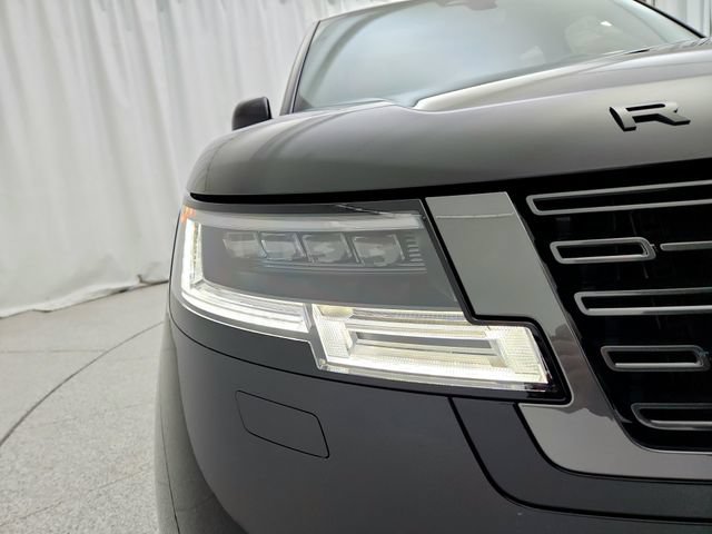 New 2026 Land Rover Range Rover Long Wheelbase SE AWD/4WD image 26
