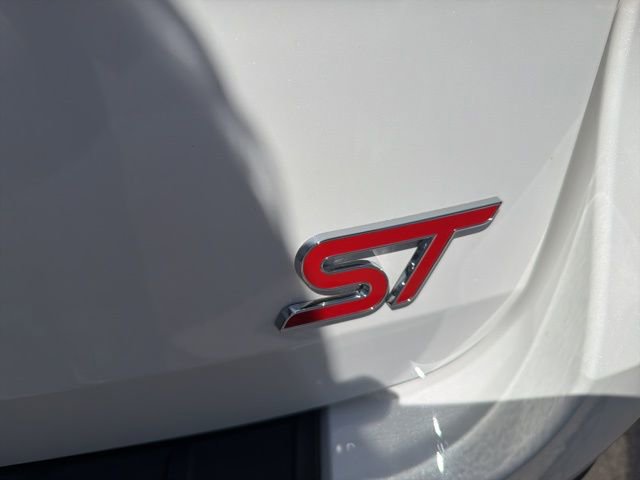 Used 2023 Ford Explorer ST w/ Equipment Group 401A AWD/4WD image 33