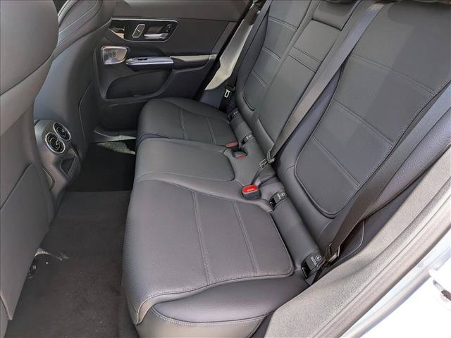 New 2026 Mercedes-Benz GLC 300 image 15