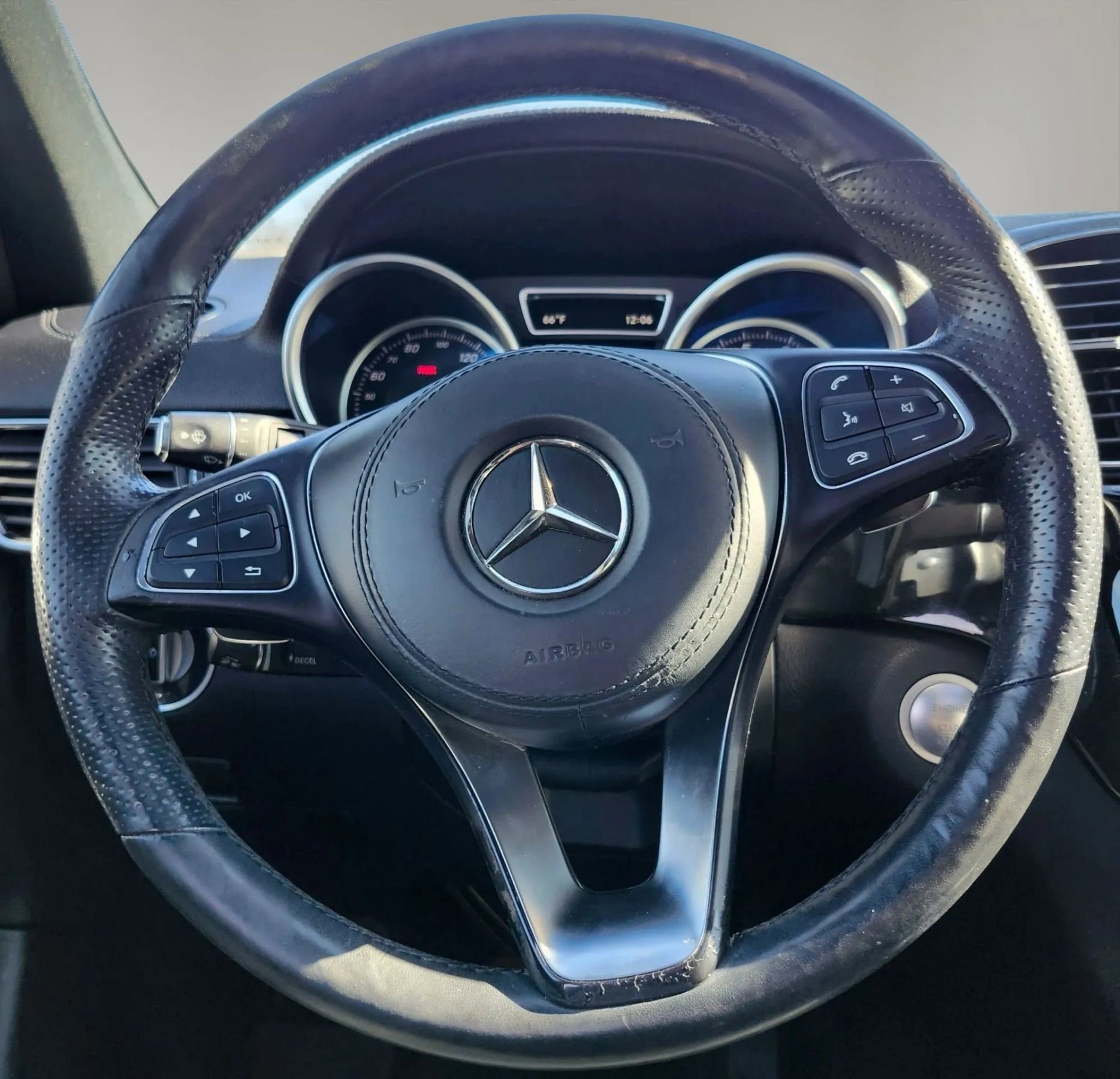 Used 2018 Mercedes-Benz GLS 550 4MATIC image 31