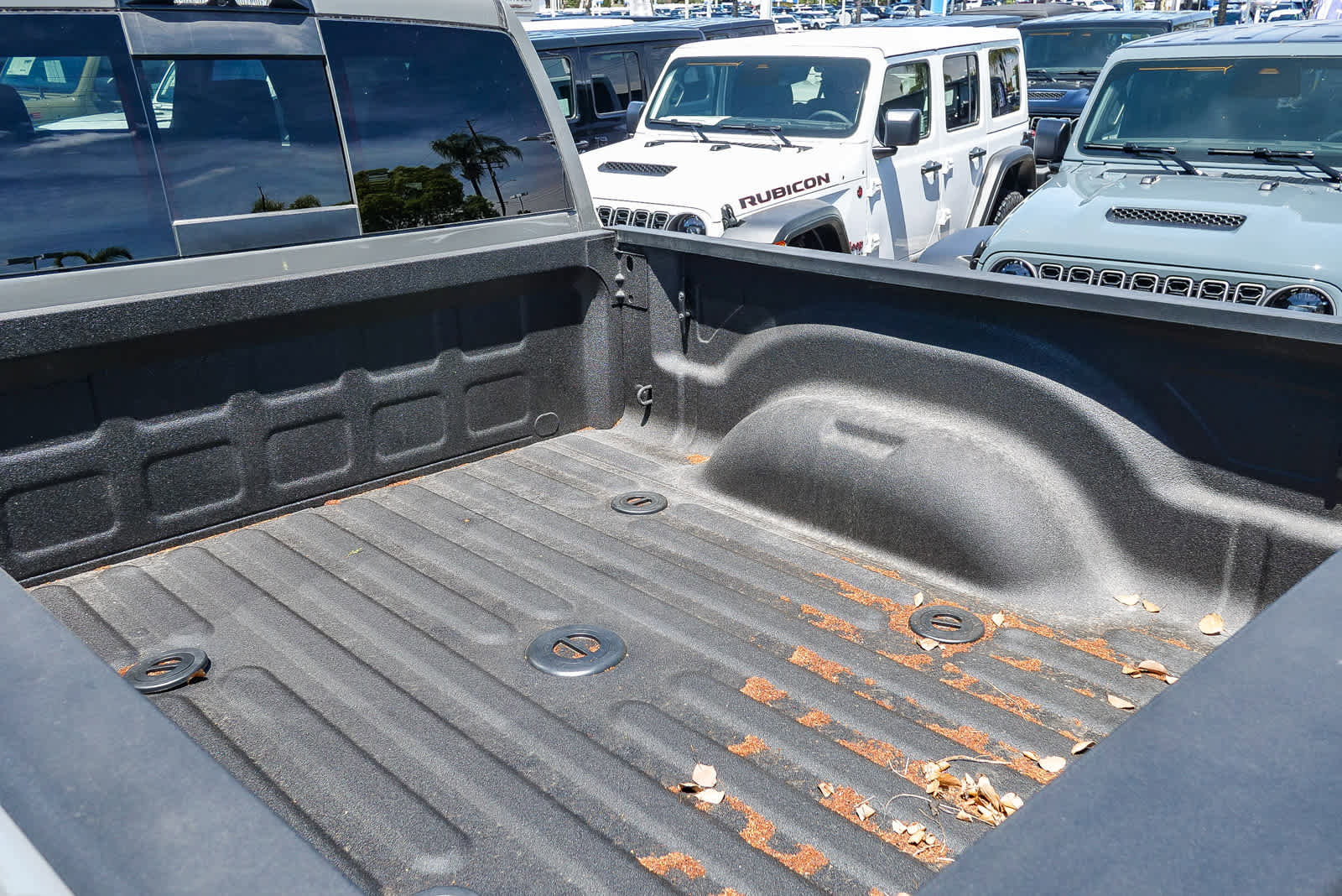 New 2026 RAM 2500 Laramie AWD/4WD image 26