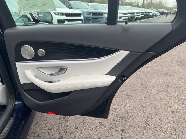 Used 2021 Mercedes-Benz E 450 4MATIC Sedan image 26