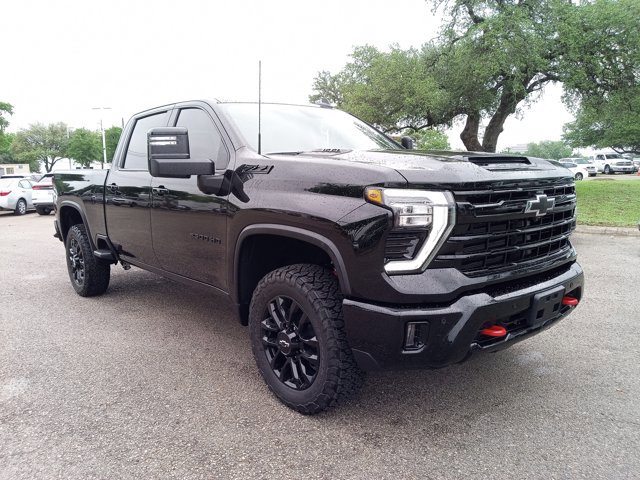 Used 2026 Chevrolet Silverado 2500 LT w/ Trail Boss Package image 3