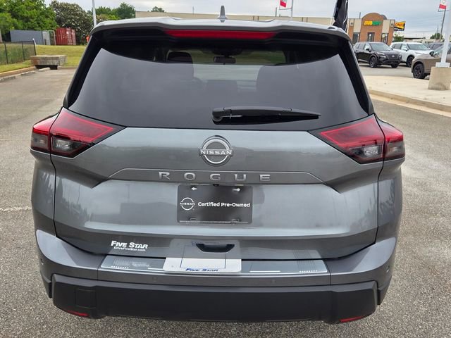 Used 2026 Nissan Rogue SV FWD image 10